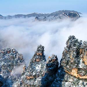 喜樂D線：（超級張家界）天門山、天門洞、張家界、天子山二晚三日游