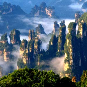 單獨(dú)成團(tuán)K線:(夏日激情)張家界、天子山、寶峰湖、猛洞河漂流三晚四日游